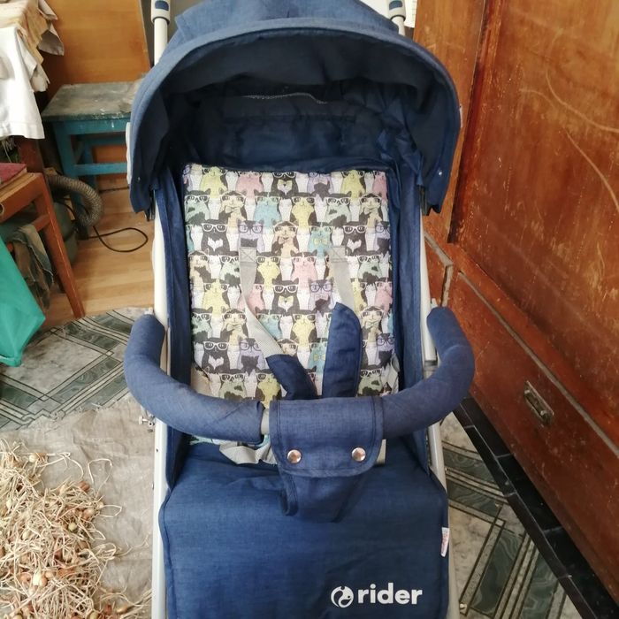 Коляска, тросточка