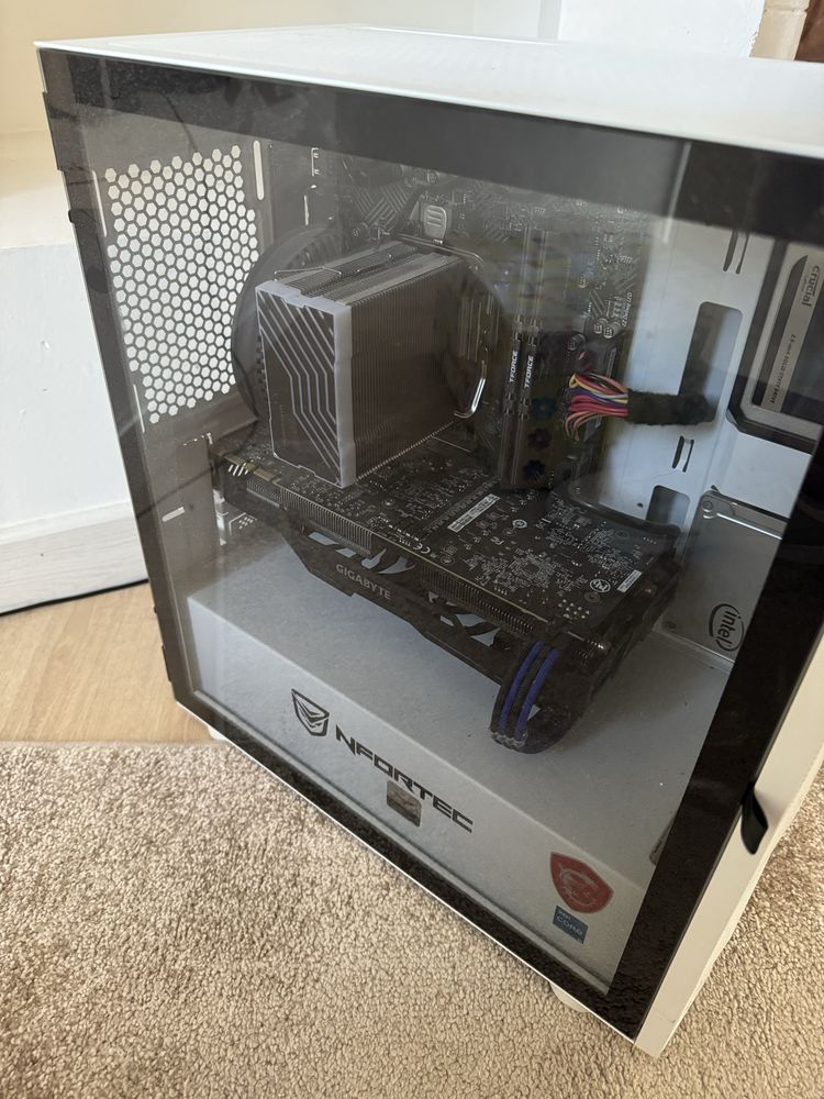 PC Gaming i3-12100F + GTX 1070 + 16GB RAM + SSD 585GB