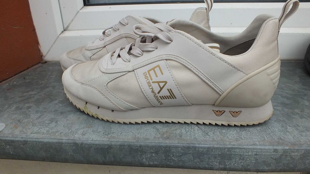 Super buty sportowe marki Emporio Armani w roz 43i1/3