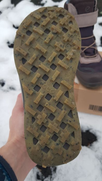 дитяче зимове взуття Ecco на goretex, розмір 28