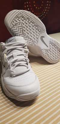 Ténis Brancos Nike Lite 2