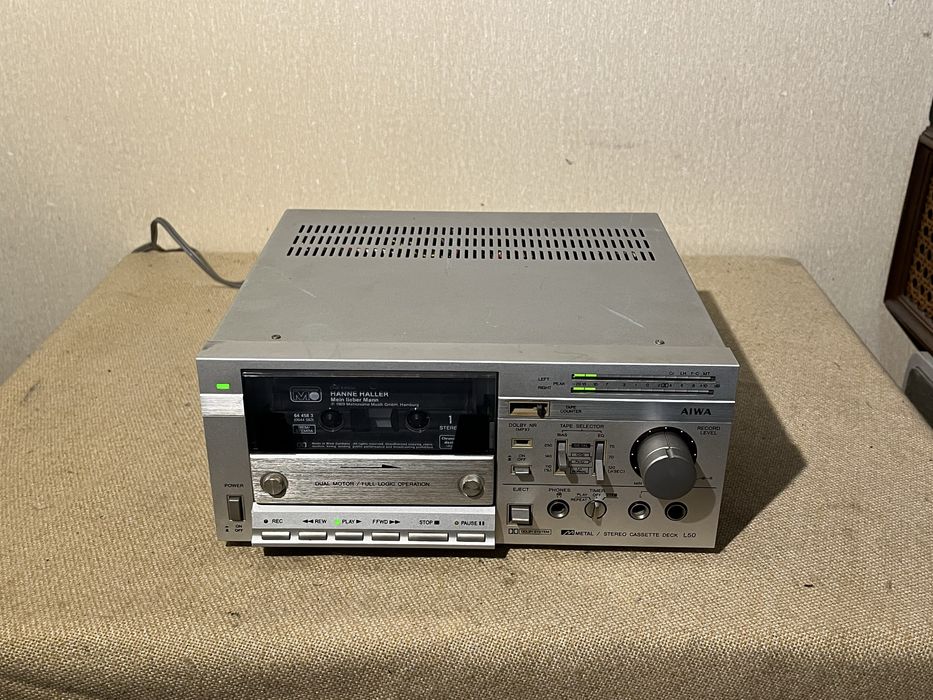 Качественная японская мини дека премиум класса AIWA L50 (2 MOTOR)