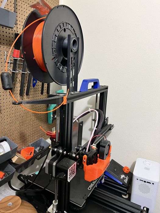 Ender 3 pro com varios acessorios e placa silenciosa 32 bits