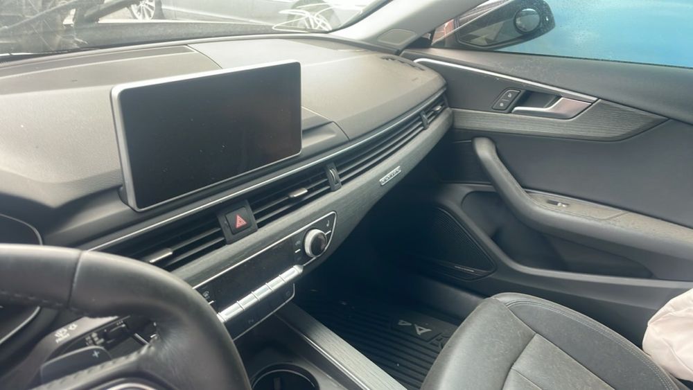 Разбор шрот разборка Audi A4 B9 дверь крыло кузов подвеска