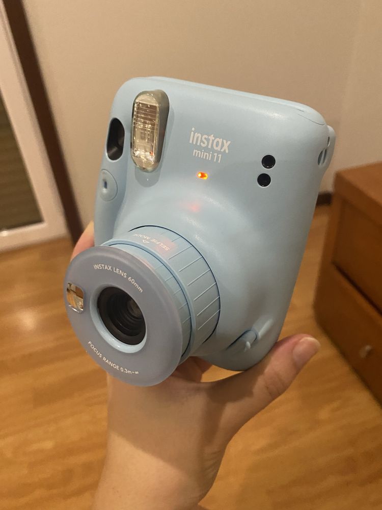 Câmara Instax mini 11