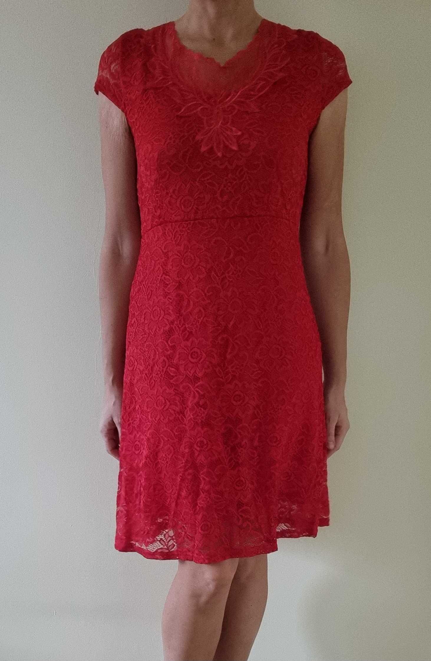 Elegancka czerwona, koronkowa sukienka - polecam!