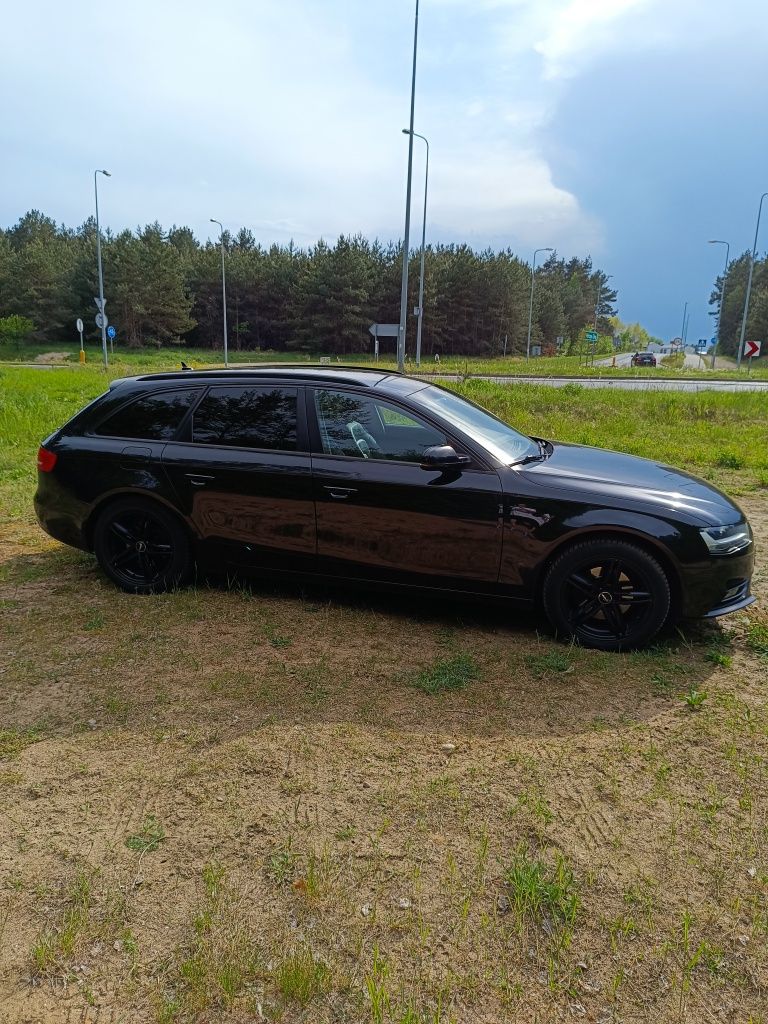 Audi A4 B8 2,0 TDI 2012 polift