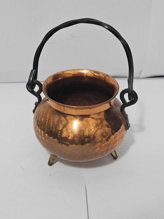 Kociołek z miedzi
