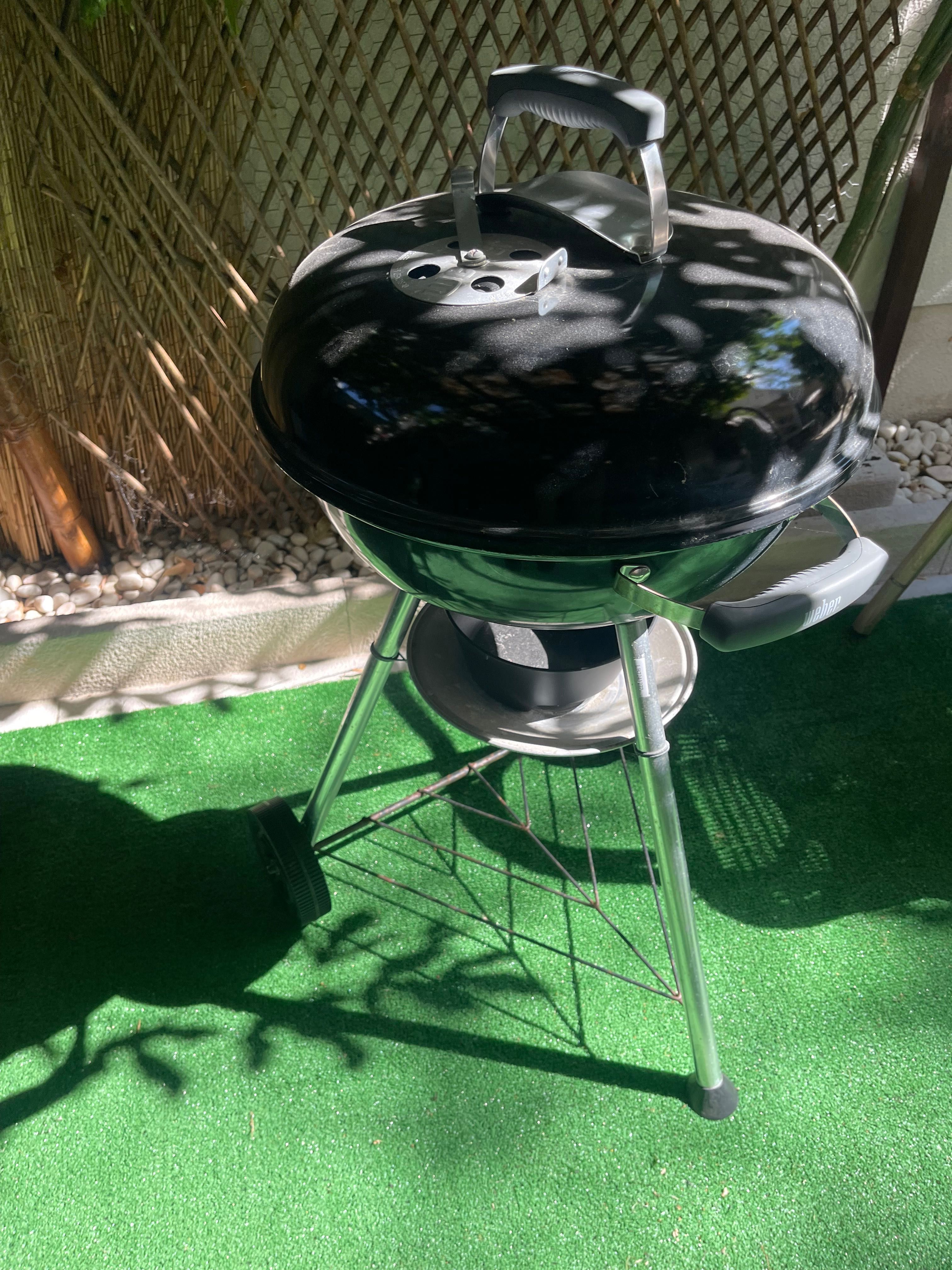 Barbecue Weber a carvão