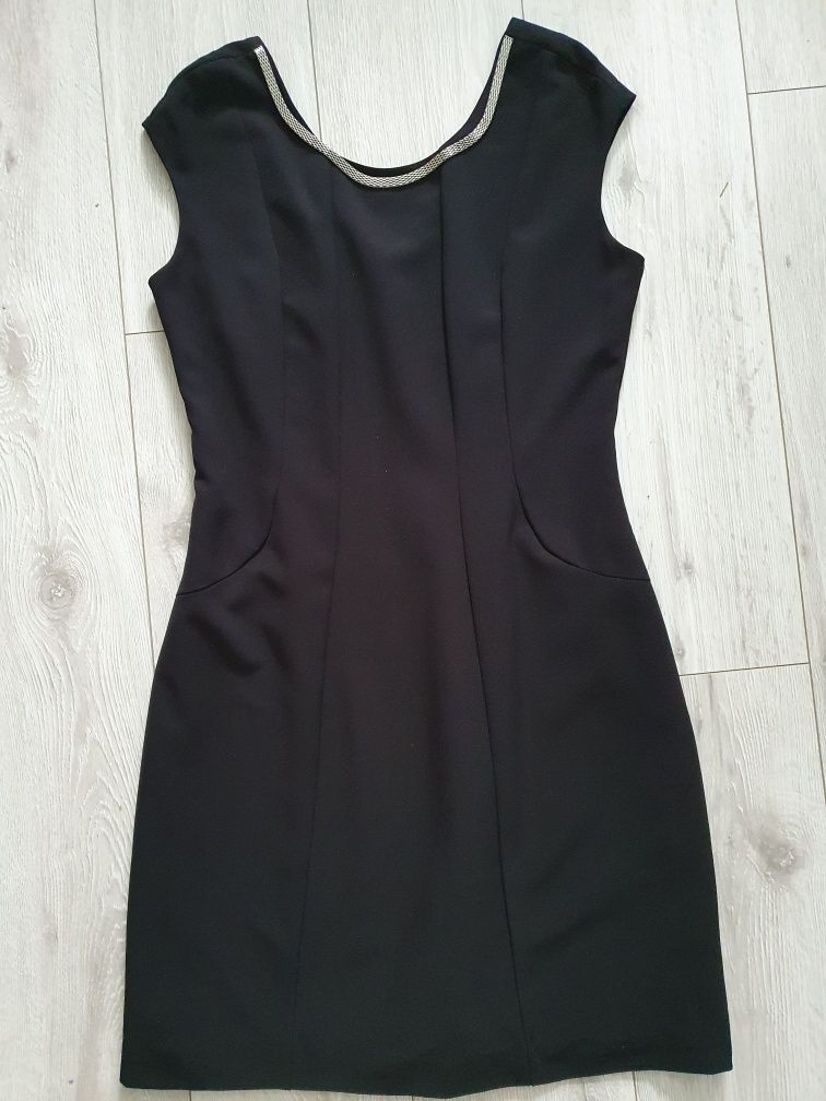 Sukienka czarna Reserved r 38