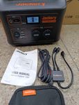 Портативная электростанция Jackery Explorer 1000