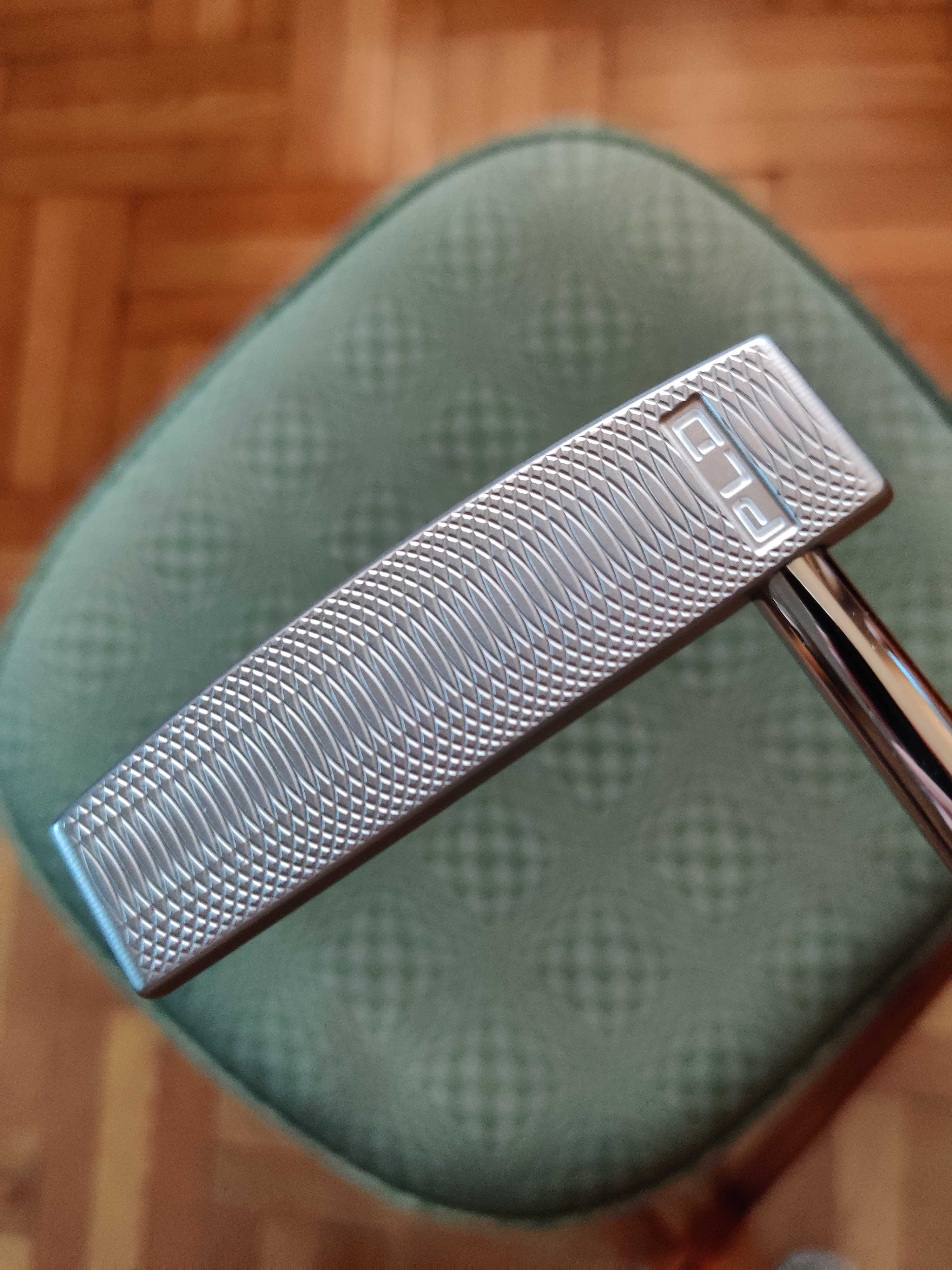 Kij golfowy leworęczny putter Ping PLD Milled DS72