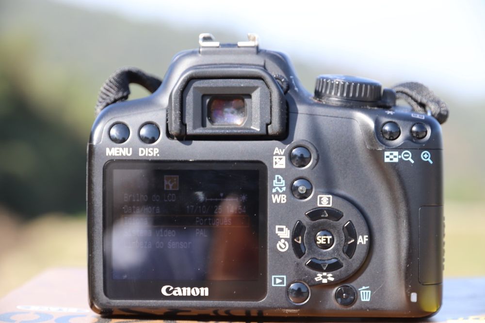Canon 1000D + 2 objetivas
