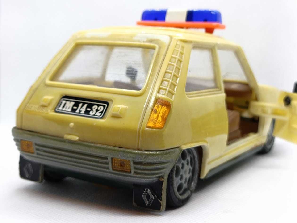 Brinquedo Pepe 1980’s Renault 5 Brigada de Trânsito