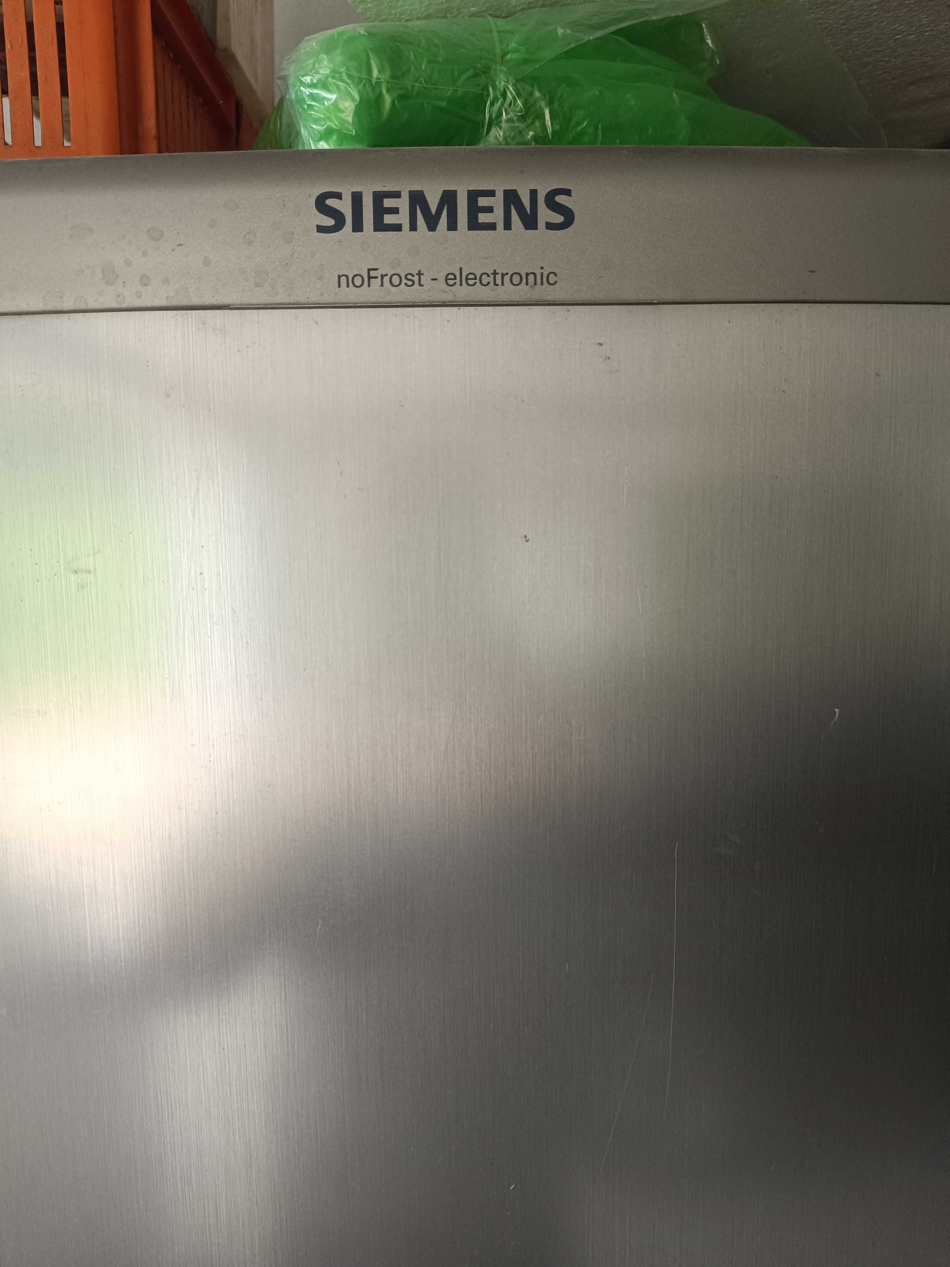 Lodówka Siemens KG33NX42