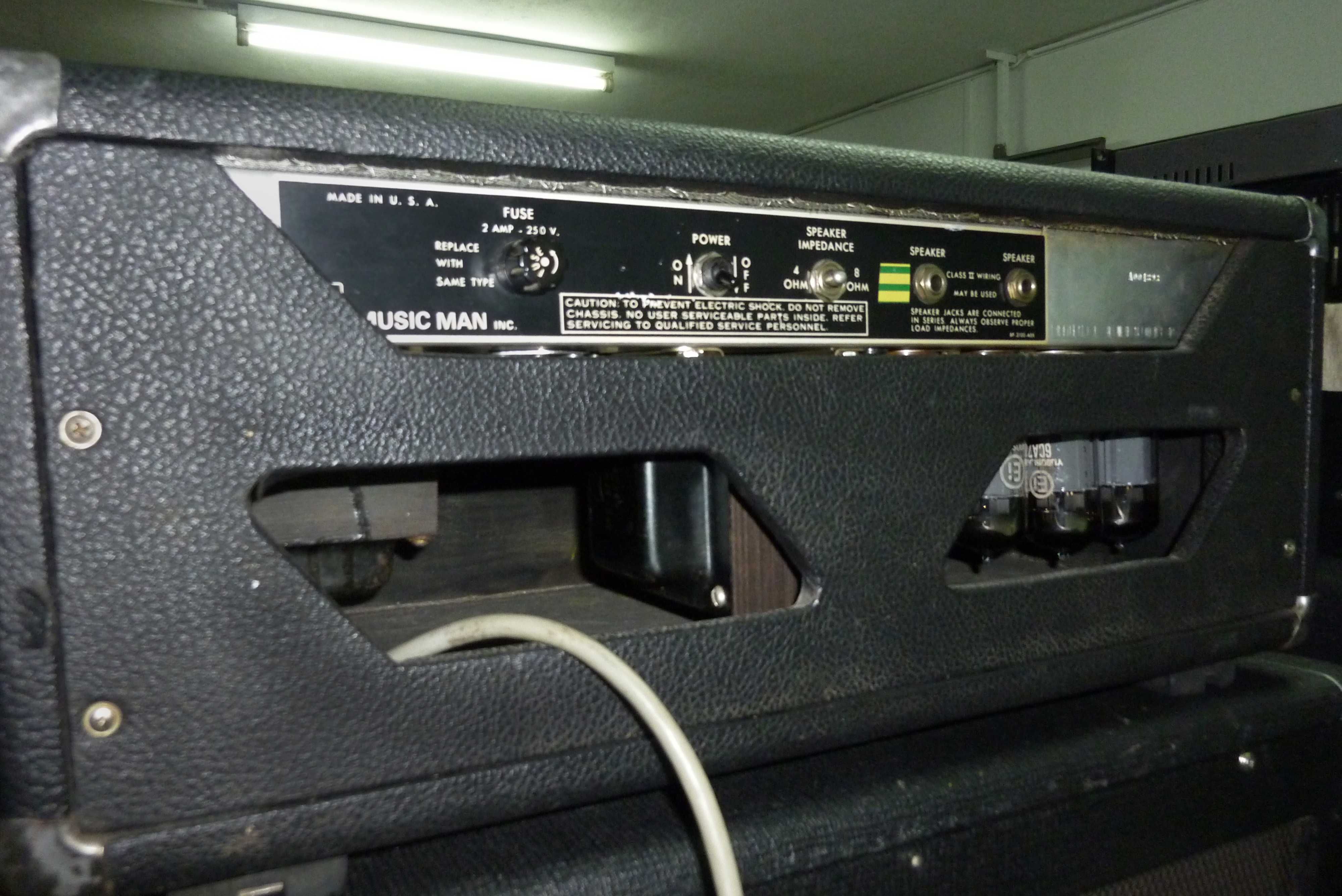Amplificador Baixo / Guitarra MusicMan 150HD - USA Vintage Anos 70/80