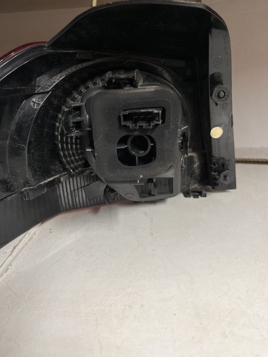 VW GOLF 6 VI lampa lewa tył tylna
