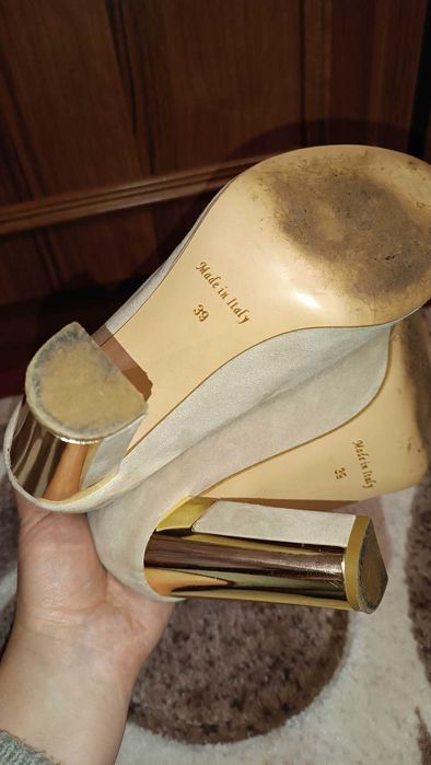 Туфлі замшеві, виробництва Італія