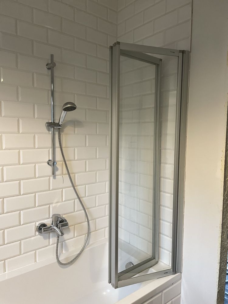 Bateria nawannowa Grohe z zestawem prysznicowym