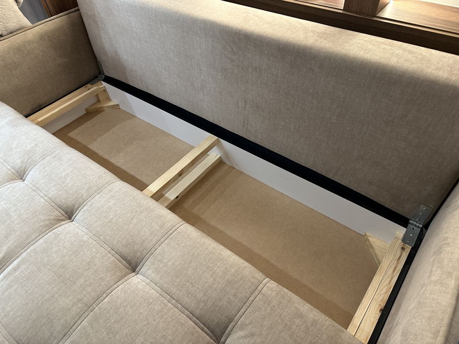 Диван розкладний Oliver Шик Галичина (світло-бежевий)