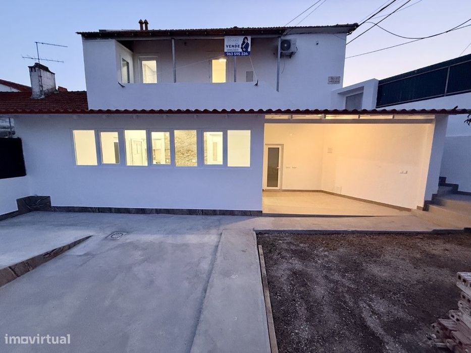 Moradia T5 no Barreiro