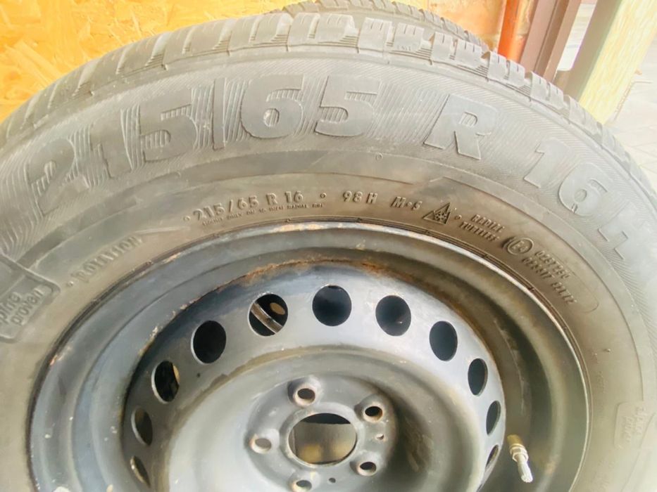 Зимові шини Semperit speed 215*65*R16