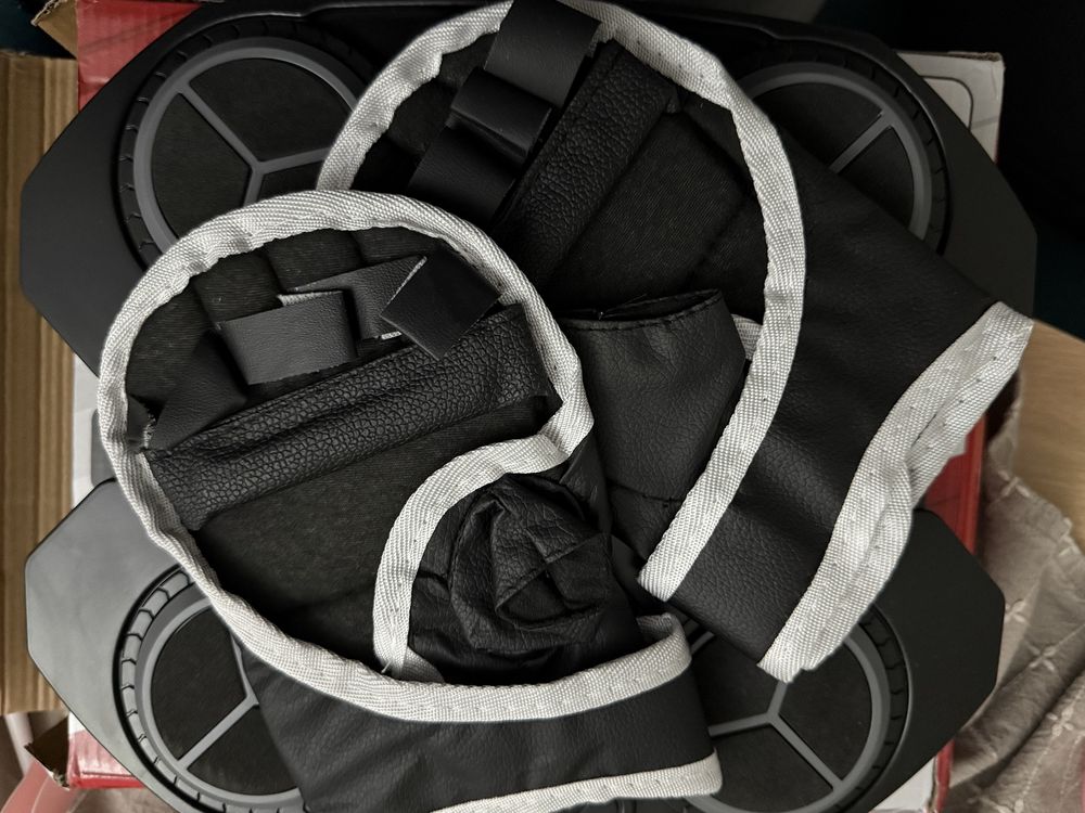 Placa de treino boxe com luvas