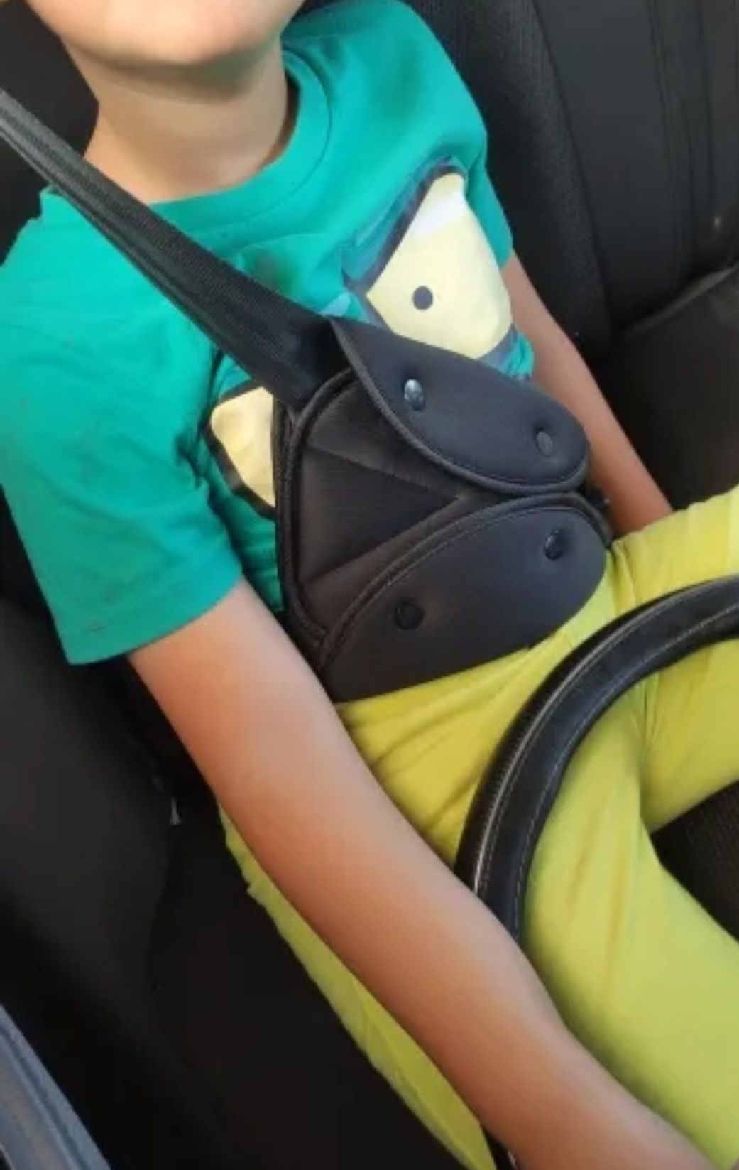 Pas bezpieczeństwa (na pasy) w samochodzie dla dziecka - aktualne