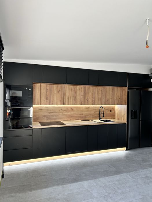 Meble na wymiar Sako – Solidnie i Terminowo! Ekspresowa realizacja!