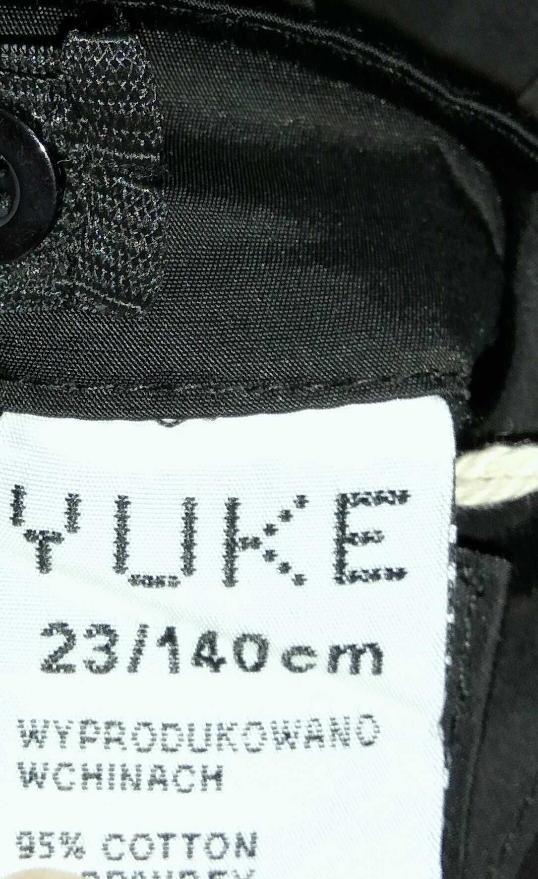 Зимние штаны брюки на флисе черные красивые Yuke 140-150 рост новые