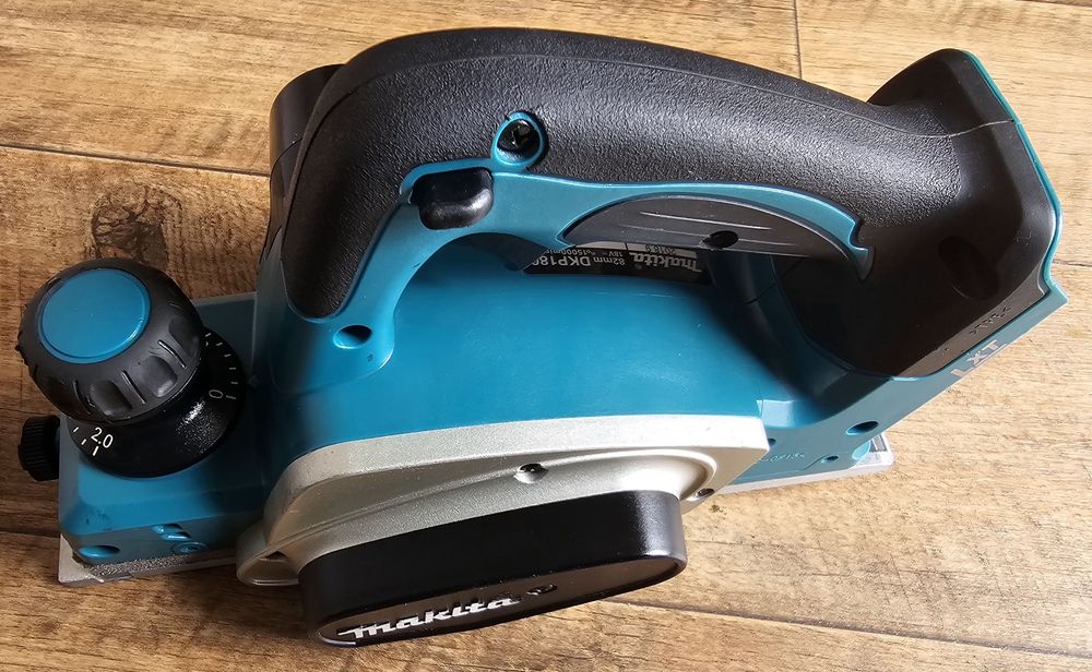 Strugarka Makita DKP180 18V Li-Ion LXT