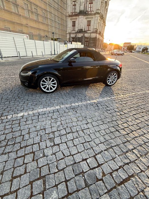 Audi TT Roadster Quattro 2.0 TFSI S-Tronic