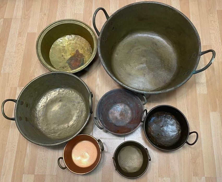 sete tachos em cobre antigo o maior está furado, preços individuais