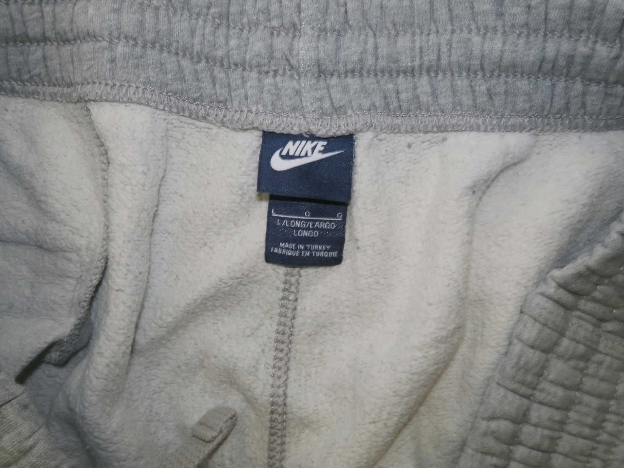 Nike spodnie dresowe bawełniane L