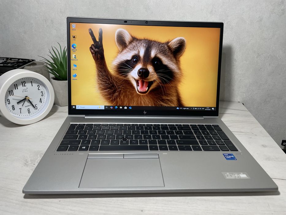 Потужний HP EliteBook 850 G8 i7-1185g7 16GB/256GB SSD FullHD IPS LTE