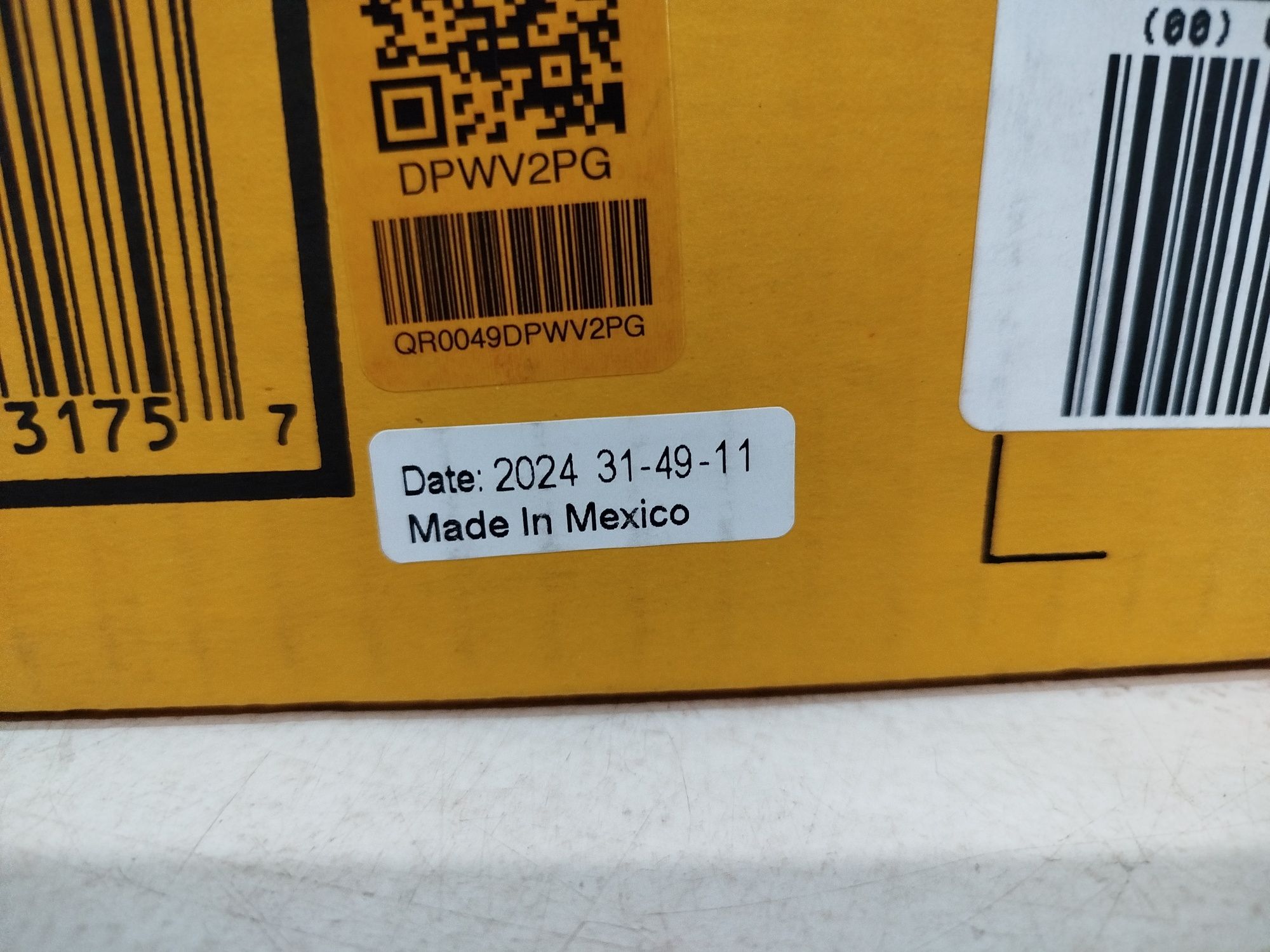 DeWalt DCS334 20V Max XR лобзік Оригінал США