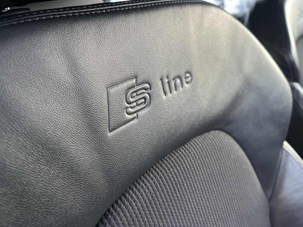 AUDI A4 S4 B8 A5 8T 5d SLINE fotele skóra czarne boczki rolety SUPER