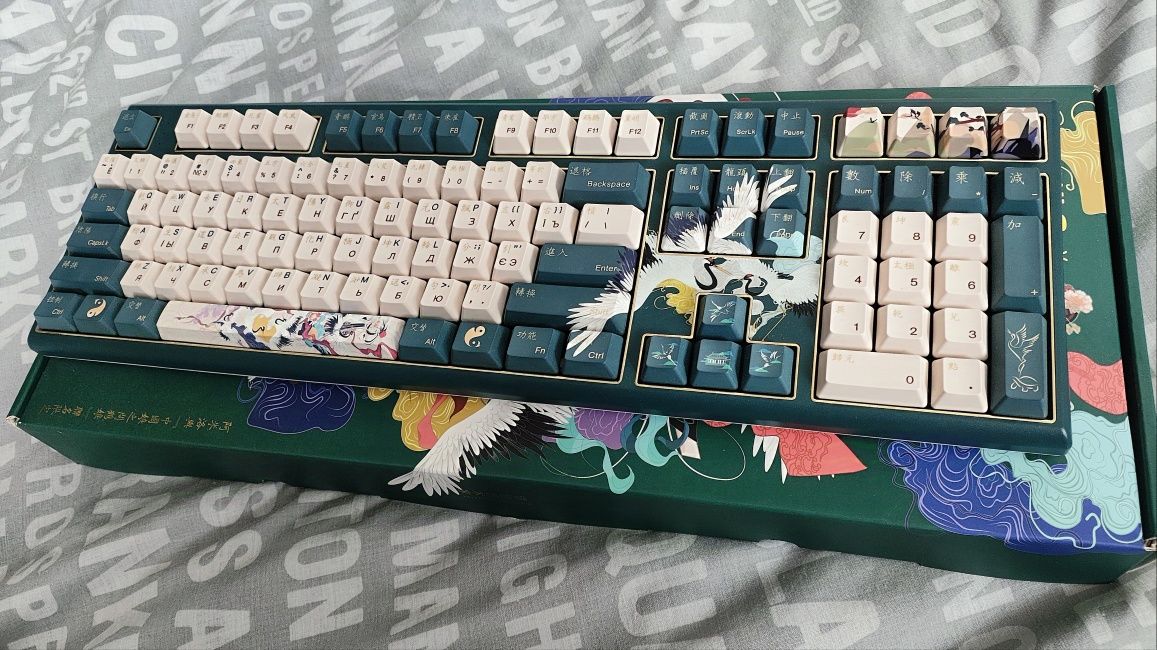 Клавіатура Varmilo Crane Mx Cherry Brown VBS108