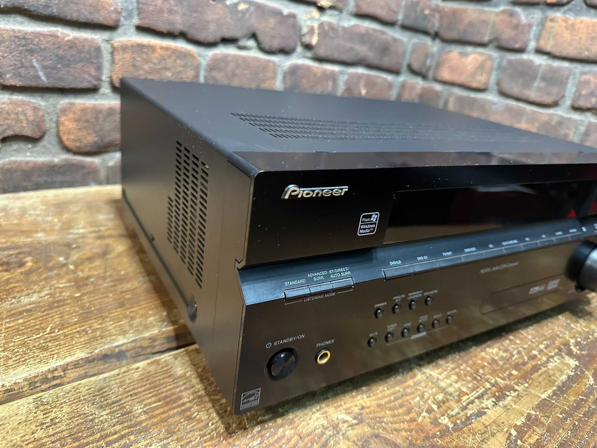 Amplituner Pioneer VSX-516