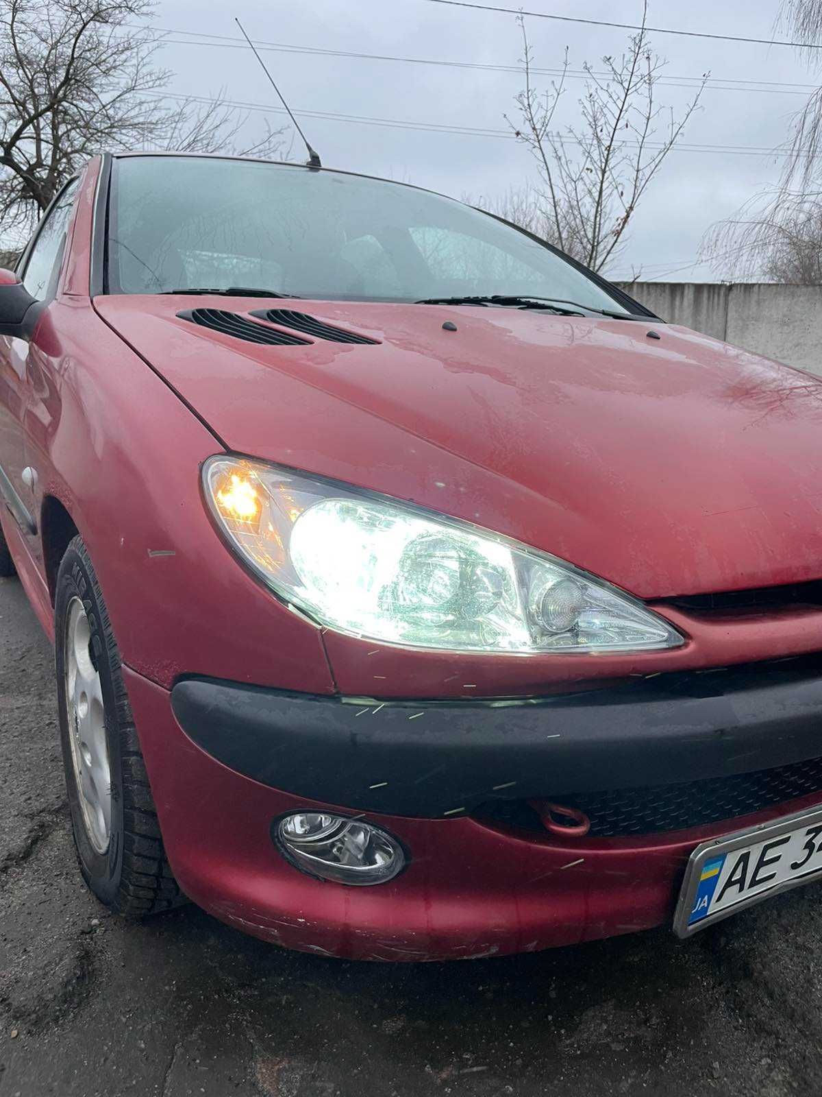 Peugeot 206  Пежо 206