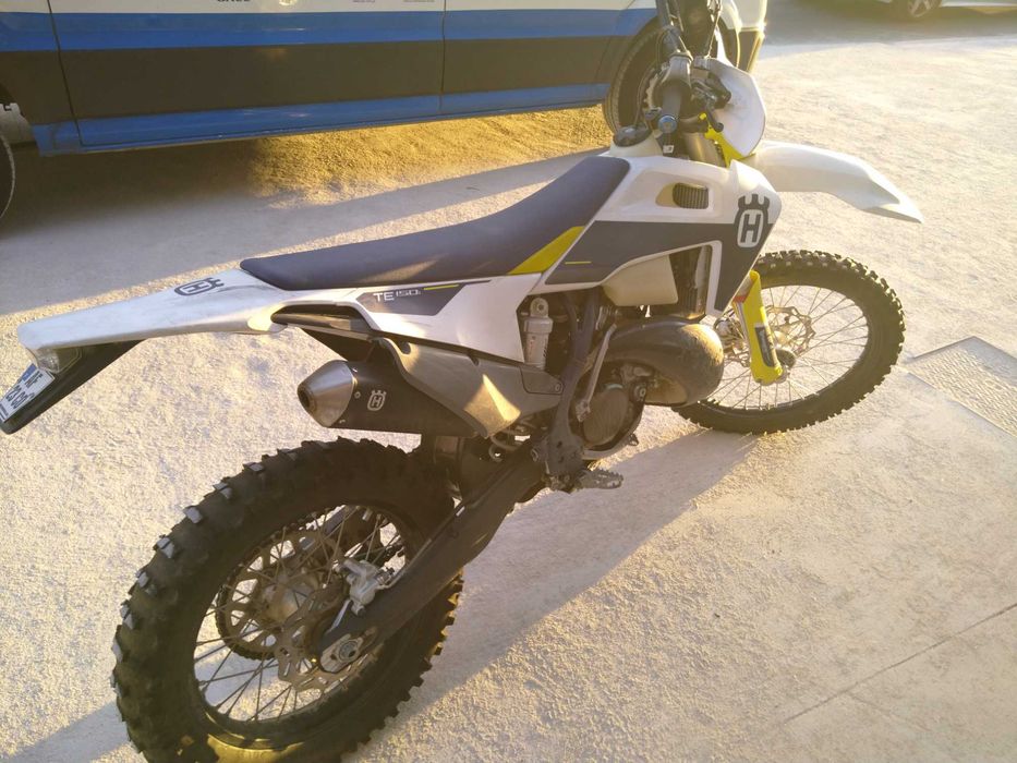 Husqvarna 150 matrículada