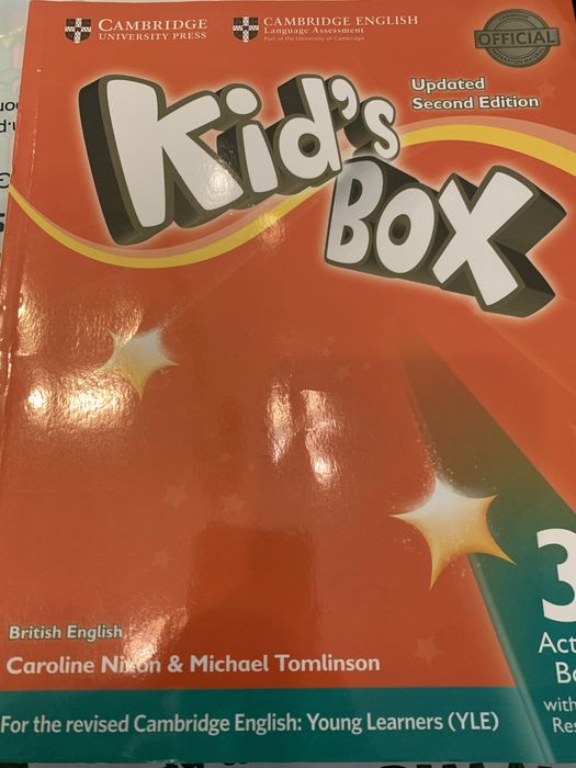 Manual escolar Cambridge 3 e caderno de fichas