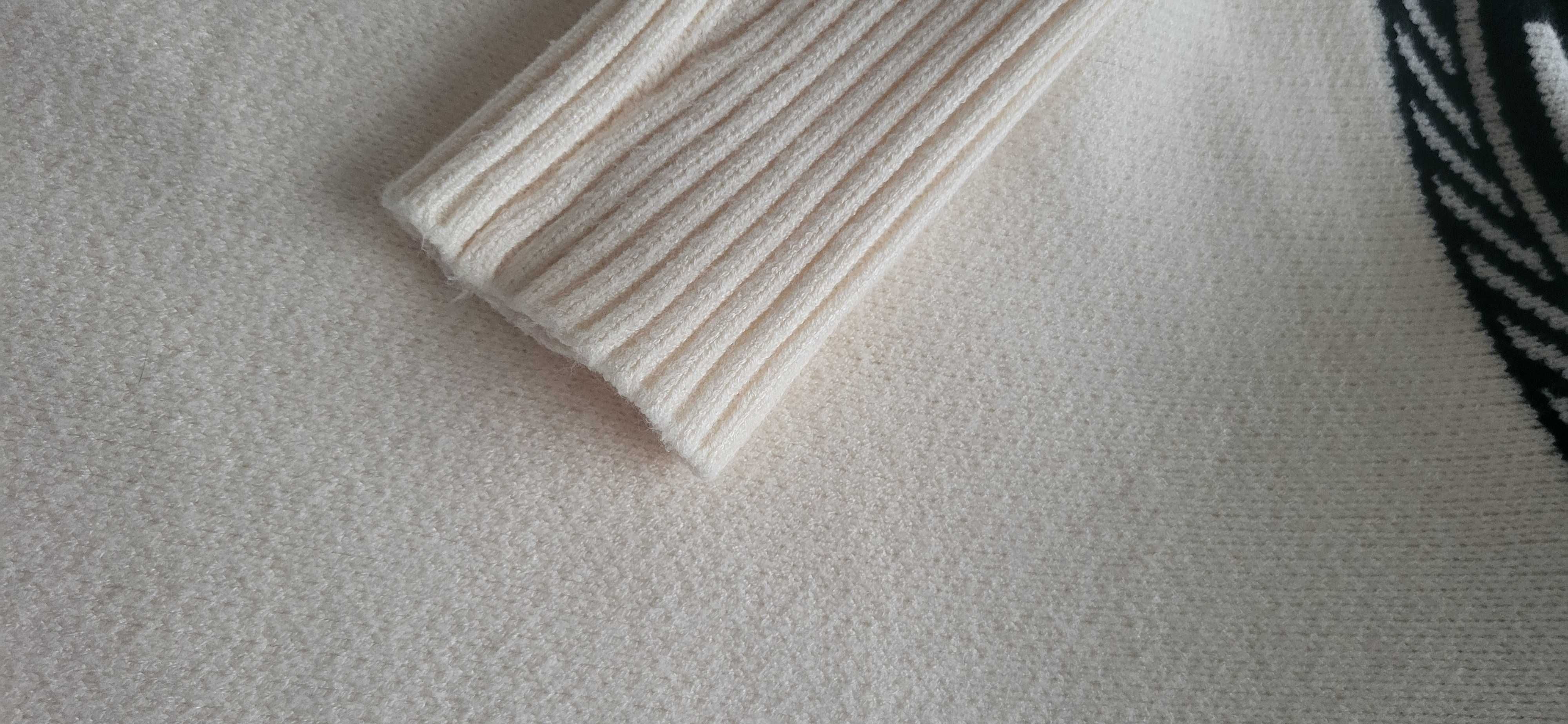 Sweter damski oversize