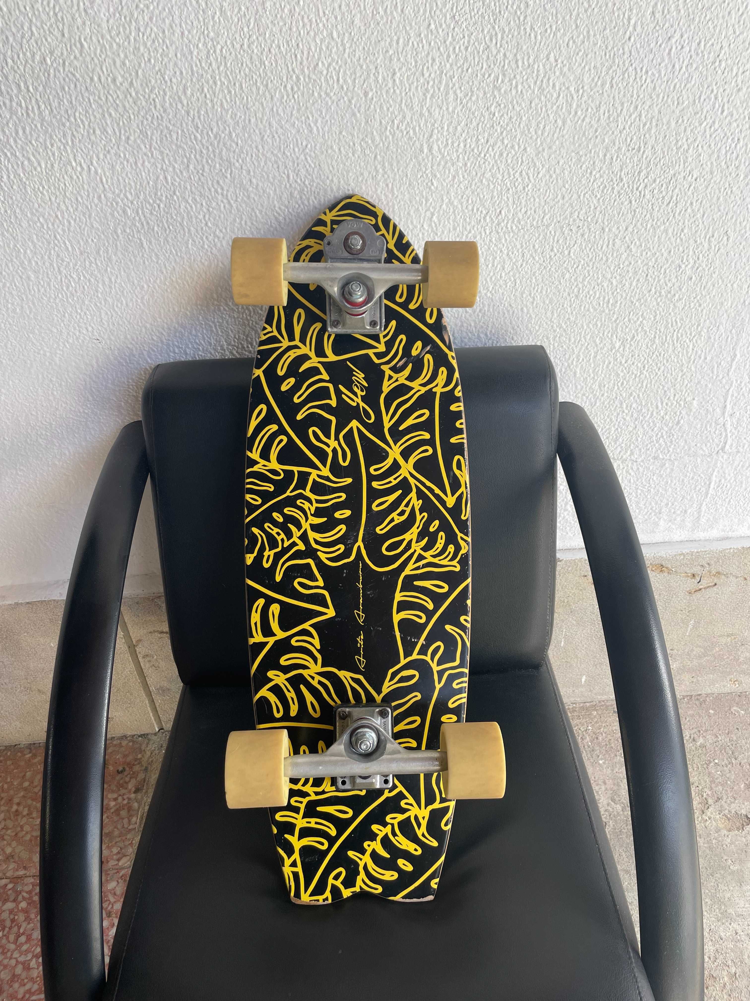 Surfskate Yow Aritz Aranburu 32" (c/ pouco uso)