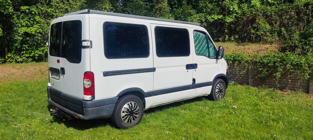 Kamper Renault Master osobowy 9 miejsc faktura VAT