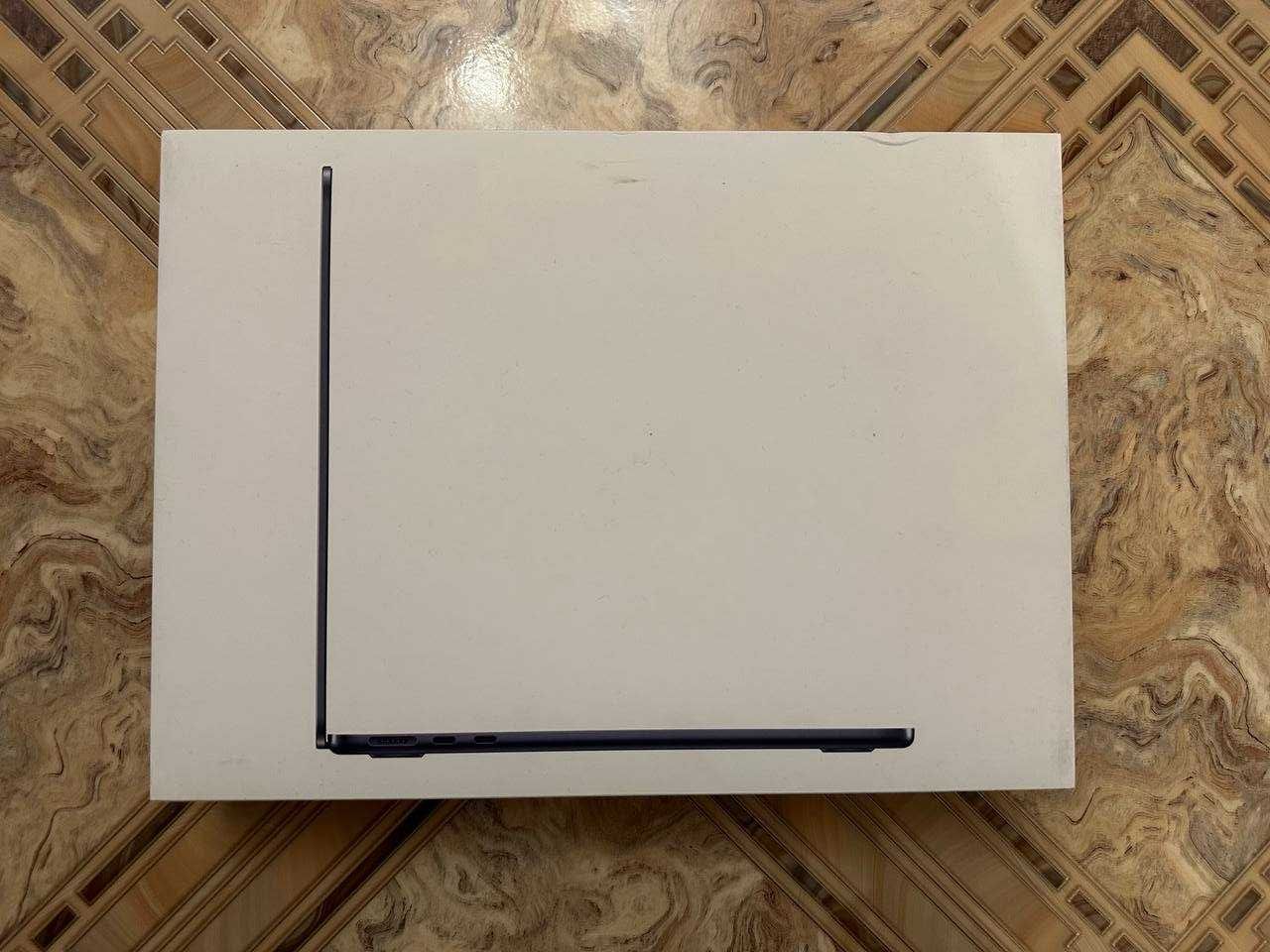 MacBook Air 13 2024 M3 16GB