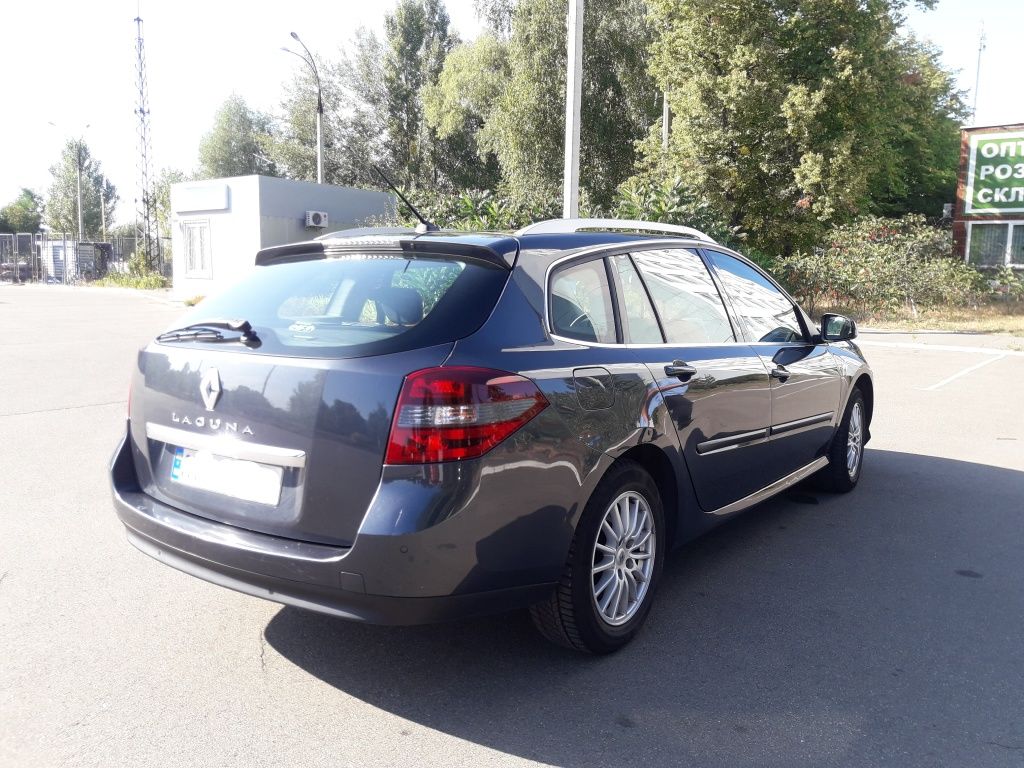 Renault Laguna 2011 Дизель