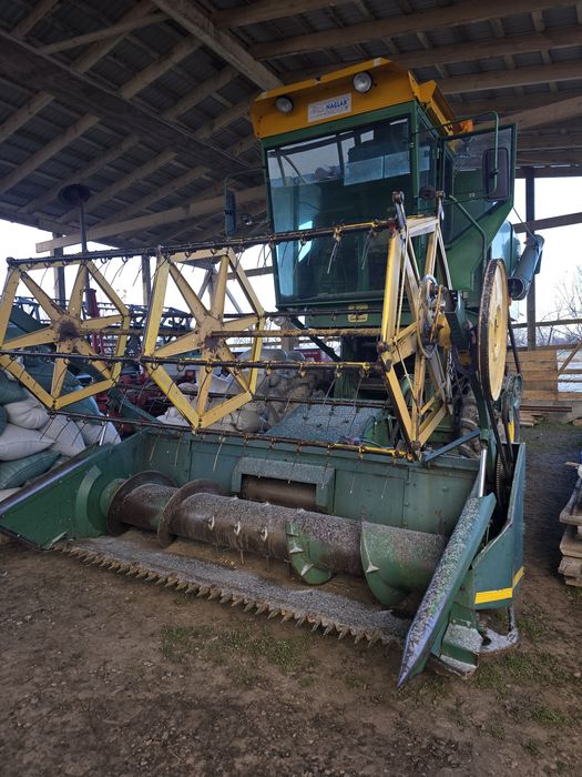 Комбайн John Deere 940