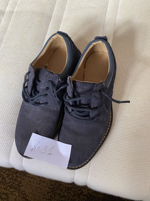 Sapatos de menino