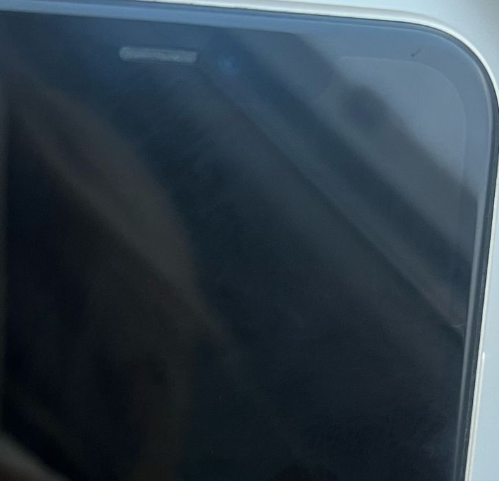 Продаю телефон, IPhone 11